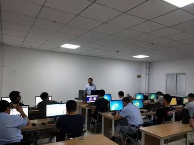 縣域電商 | 充分挖掘電商藍(lán)海,定陶區(qū)舉辦跨境電商交流培訓(xùn)班
